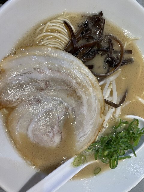 Ramen at 후쿠오카 하카타 최고의 라멘(Best Ramen in Fukuoka, Hakata): 아지노쿠라의 깊고 매혹적인 미학 in Fukuoka, Hakata