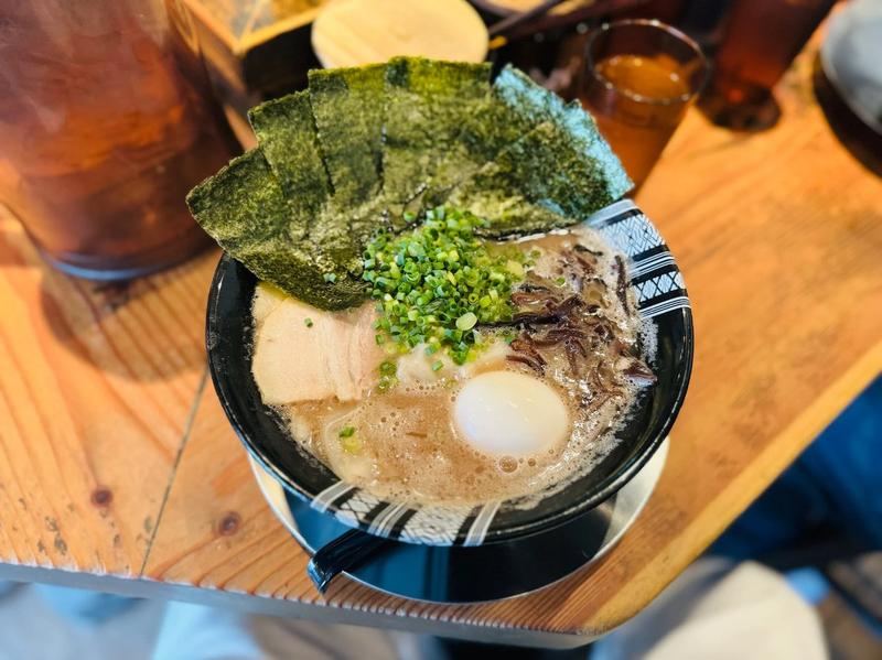 Ramen at 후쿠오카 하카타 최고의 라멘: 돈코츠의 정점, 하카타 잇쇼(Hakata Isshou) 완벽 가이드 in Fukuoka, Hakata