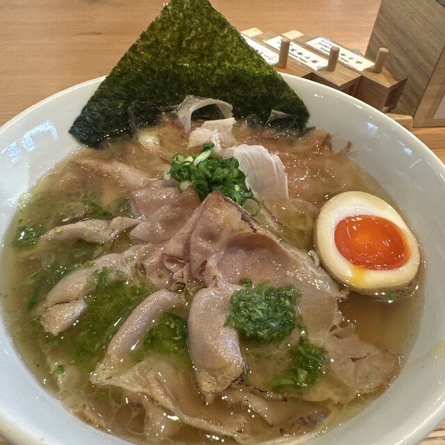 Ramen at 교토 시모교구의 보석: Menya Inoichi에서 만나는 인생 최고의 쇼유 라멘 (Best Ramen in Kyoto, Shimogyo) in Kyoto, Shimogyo